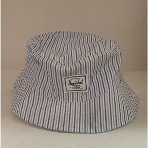 Herschel Norman Bucket Hat Size Large